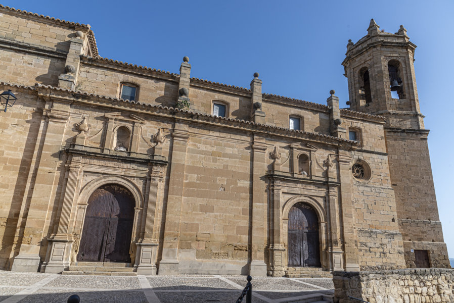 Teruel - La Fresneda 16 - iglesia de Santa María la Mayor de La Fresneda.jpg